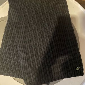Oversized Chunky Lacoste Scarf in Black